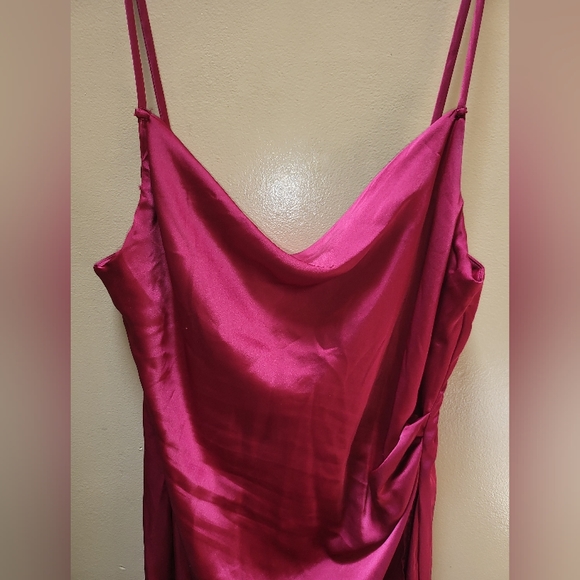 Nicole Miller NY Red Cami Dress ✨️ - Picture 7 of 10